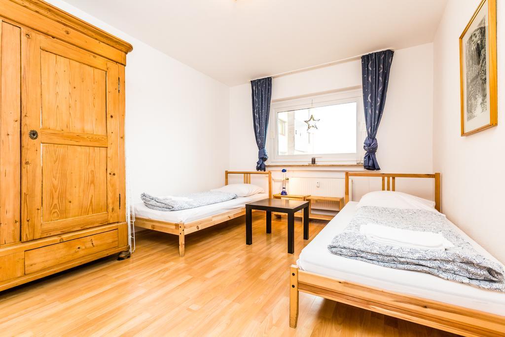 Apartment Koeln Neubrueck Room photo
